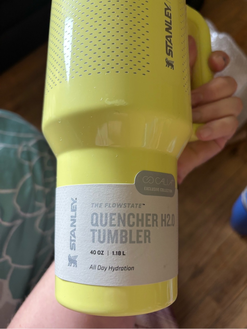 Stanley Bright Yellow Travel Tumbler with Handle - Picture 2 of 3
